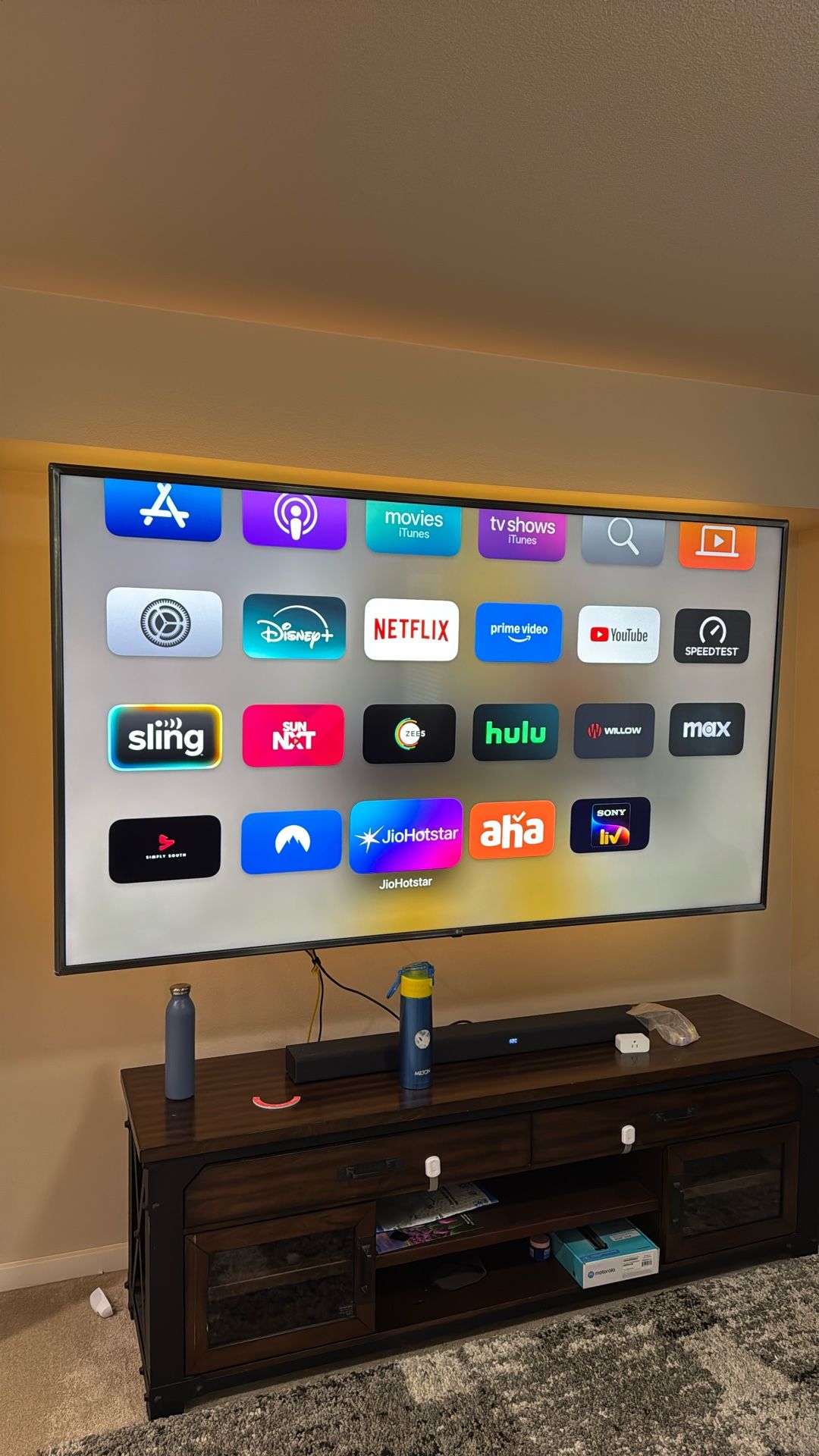 LG 85inch UHD
