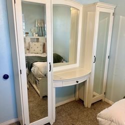 Pottery Hampton Vanity Desk