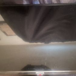 Hisense Flat Screen Roku Tv 