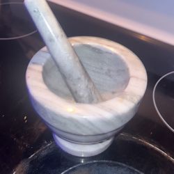 Stone pill crusher/medicine mixer