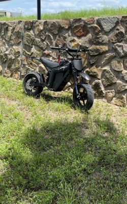Modded tuttio bike(need gone asap)(needs new headset bearing I will take money off price for that)