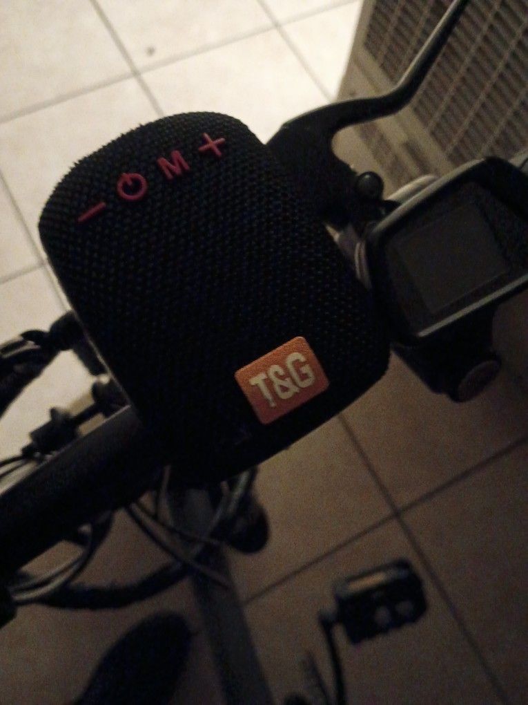 T & G Bluetooth Speaker