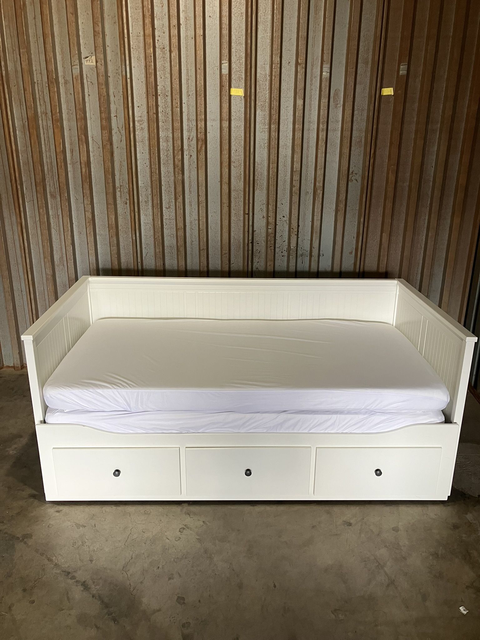 IKEA HEMNES Twin/King Bed Frame 