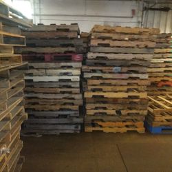 Pallets 40 x 48 4 way