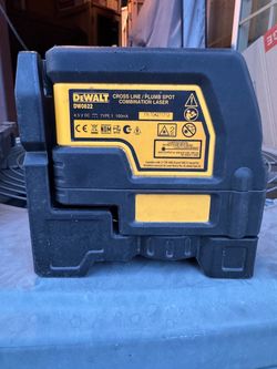 DEWALT-DW0822 Cross Line / Plumb Spot Combination Laser $190