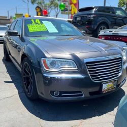 2014 Chrysler 300