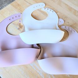 Baby/Toddler Silicone Bibs With Food Catcher Pocket