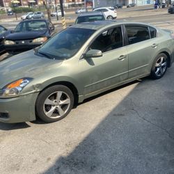 Nissan Altima 2008 3.5 Sedan