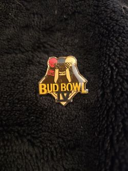 Memorabilia Pins