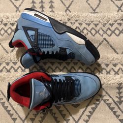 Jordan 4 Retro x Travis Scott Mid Cactus Jack