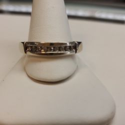 10k White Gold Rings 6.8 Grams Size 17 If You Are Interested Ask For Maribel Thank You 😊 