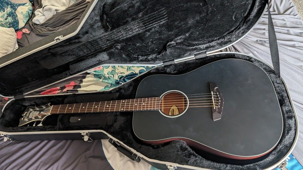 Acoustic Guitar And Accessories 