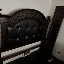 California King Bedroom Set – Solid Wood – Dresser, Mirror & Headboard 