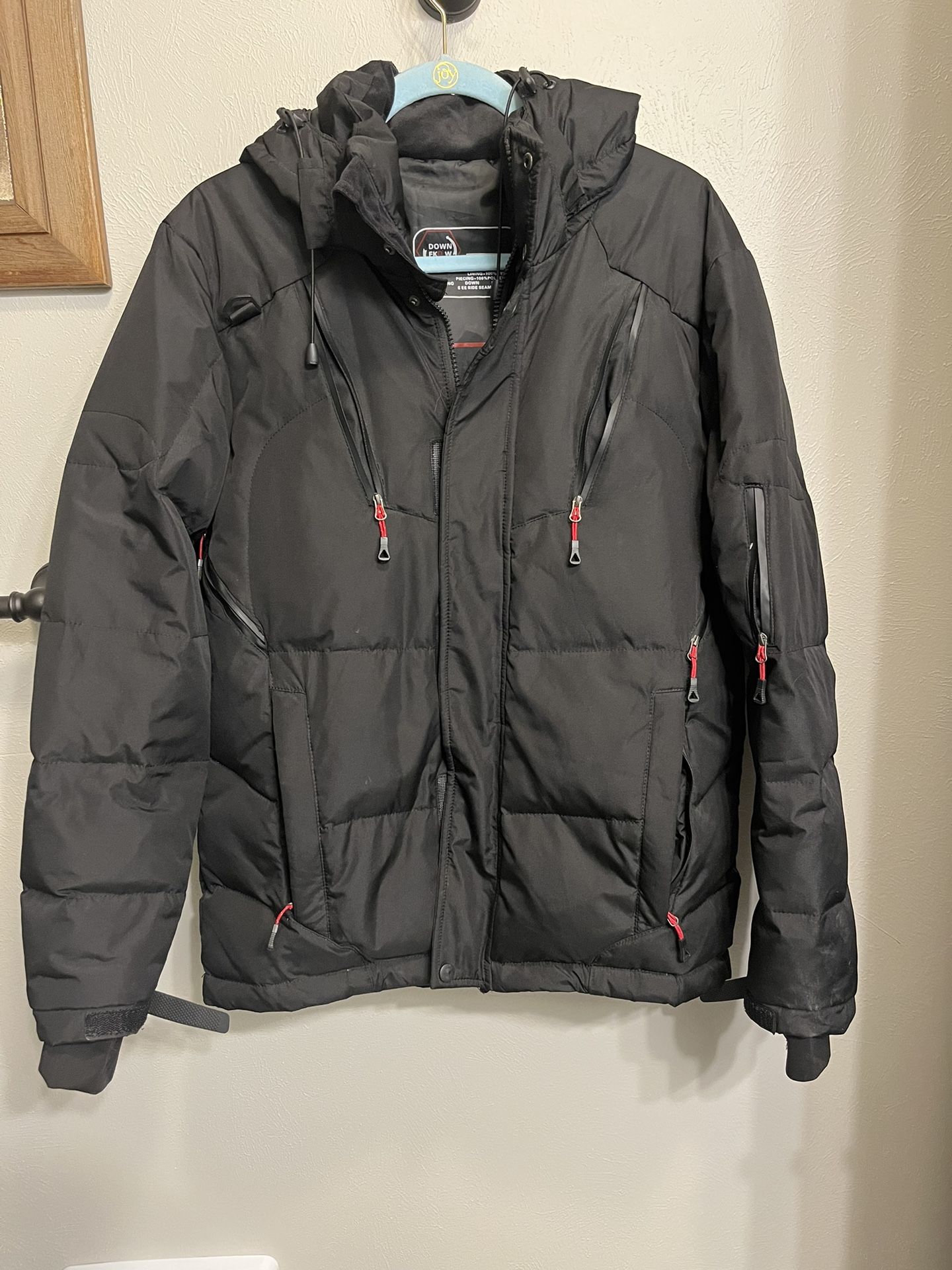 Down Fkow Youth Black Down Jacket, Size L