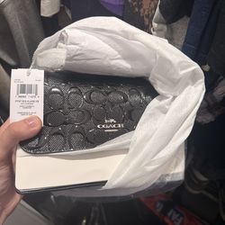 Brand new Coach Klare Crossbody Bag in Signature Leather