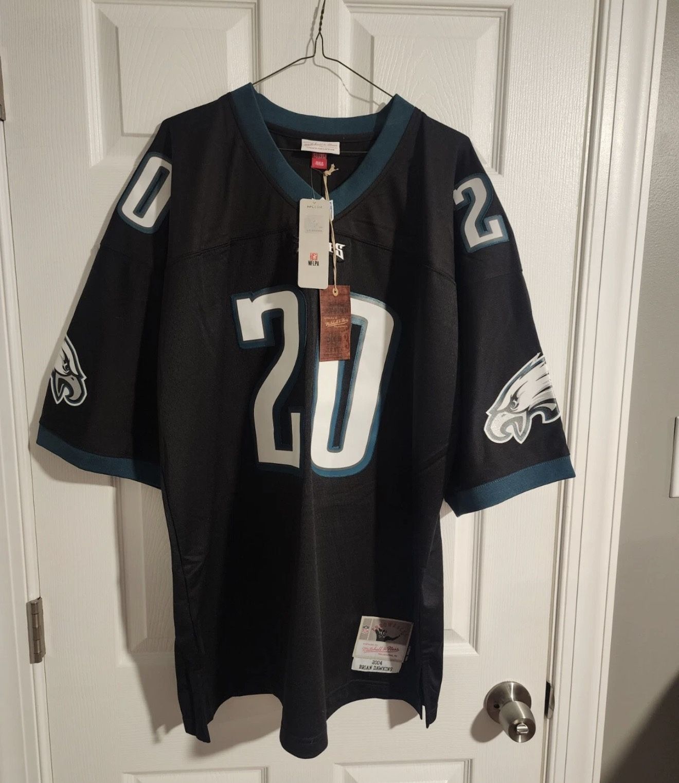 Mitchell & Ness 2004 Philadelphia Eagles Brian Dawkins Legacy Jersey I
