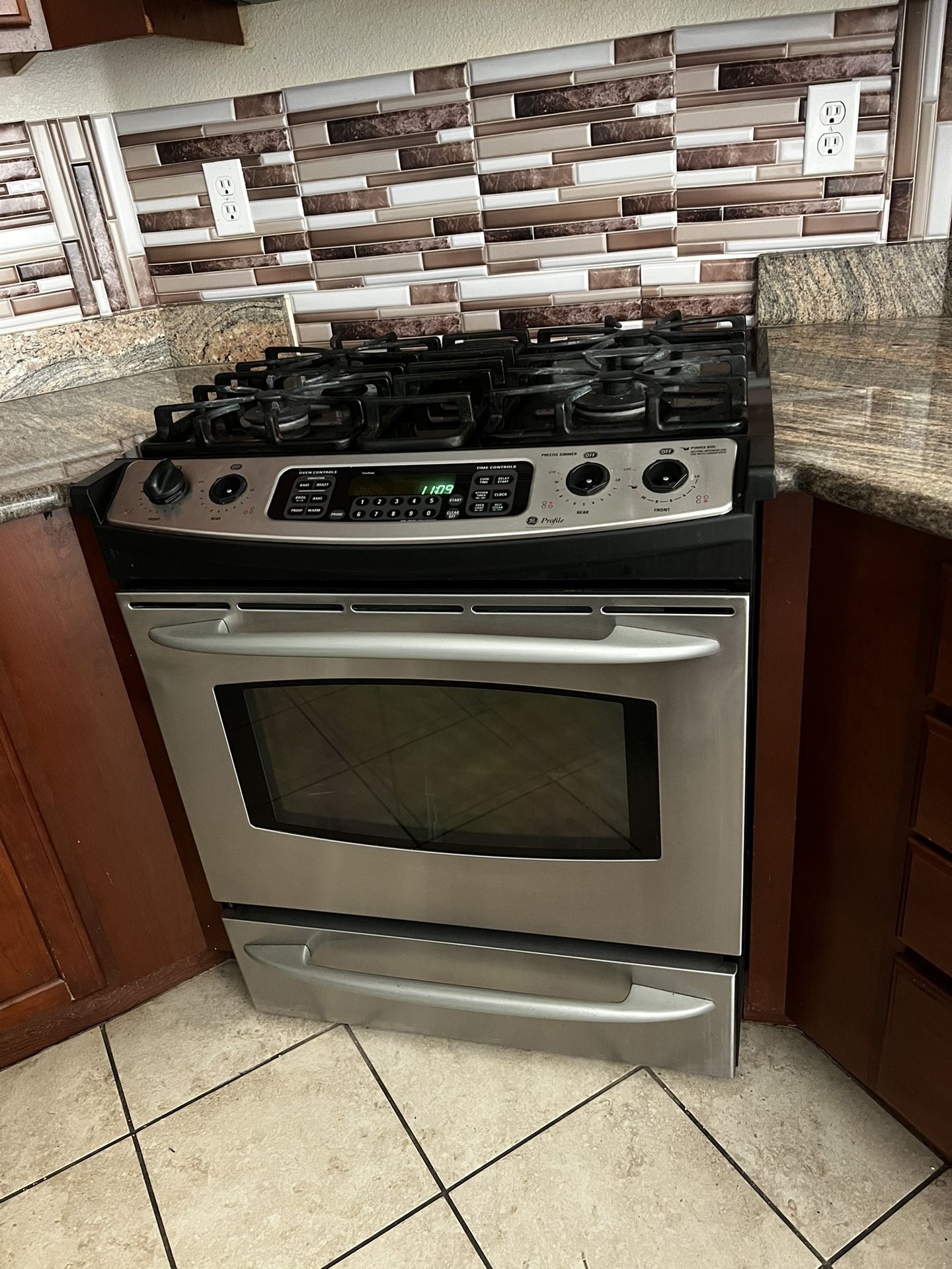 GE STOVE for Sale in North Las Vegas, NV OfferUp