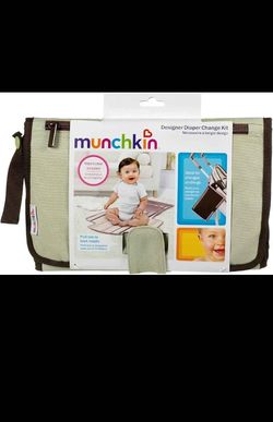 Munchkin Designer Diaper Change Kit Sage Green Travel Size