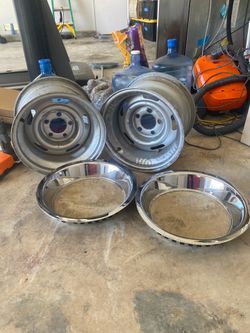 2 Wide Fifteen inch Rally Sport Rims with Trim Ring