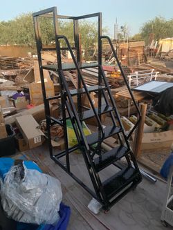 Shop ladder