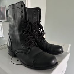 Steve Madden Boots