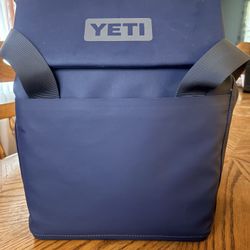 Yeti Cooler Bag  4L 