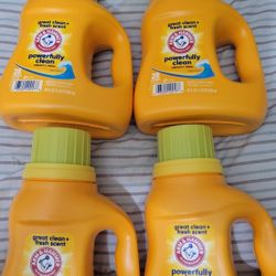 4 ARM & HAMMER POWERFULLY CLEAN VIBRANCY FRESH CLEAN BURST 28 LOADS/28oz Bottles For $16/$16Por Los 4
