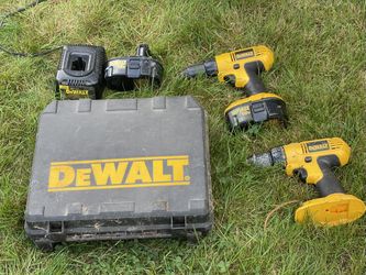 2 Dewalt Drills, 2 Batteries, Charger, and Case