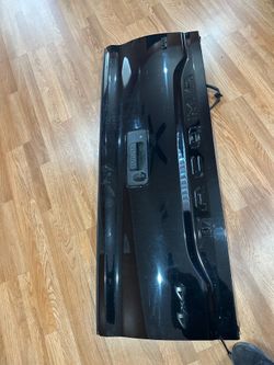 2018. Toyota tacoma. Tail gate.