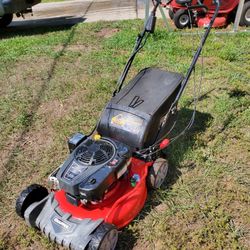Snapper Professional 21 Inch Self Propelled 7.75hp Bagger Mower