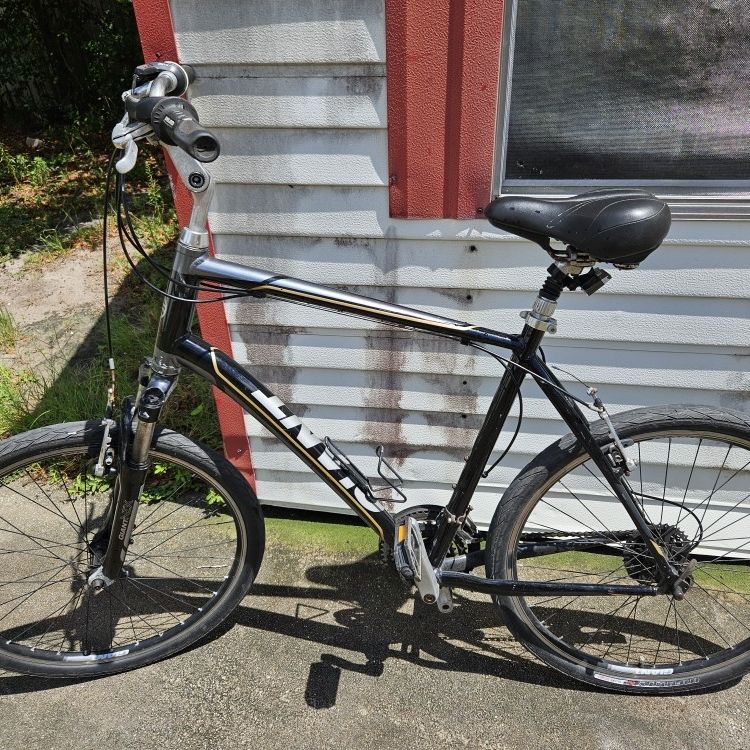 men's giant sedona dx bicycle Mtb/Hybrid 2020 Giant Sedona DX Value