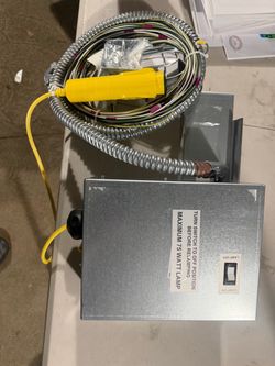 Garage light , shop light