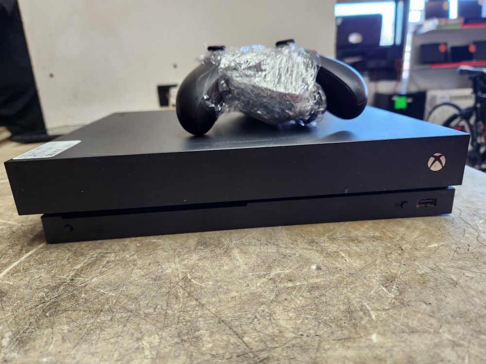 Xbox One X