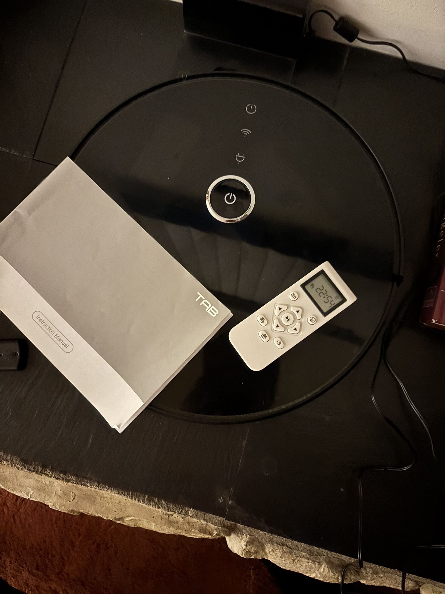 TAB TG30 Robot Vacuum Cleaner, Self Charging Cleaning Robot, Black