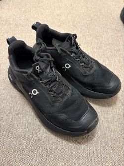 On Boys Boys Gym Shoes