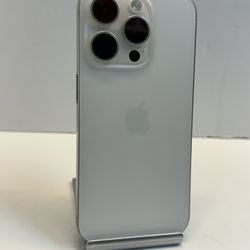 Apple iPhone 15 PRO 128gb. ( Fully Unlocked Device )