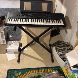 Yamaha Digital Keyboard WITH STAND