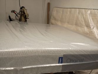 💤🛏️💤💤 $599-- 80×76 Casper available $599💤🛏️💤