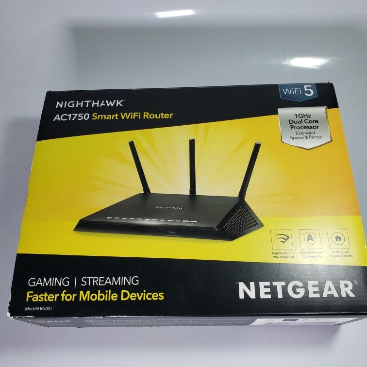 NETGEAR R7600 Nighthawk AC1750 Smart WiFi Router - R6700-100NAS