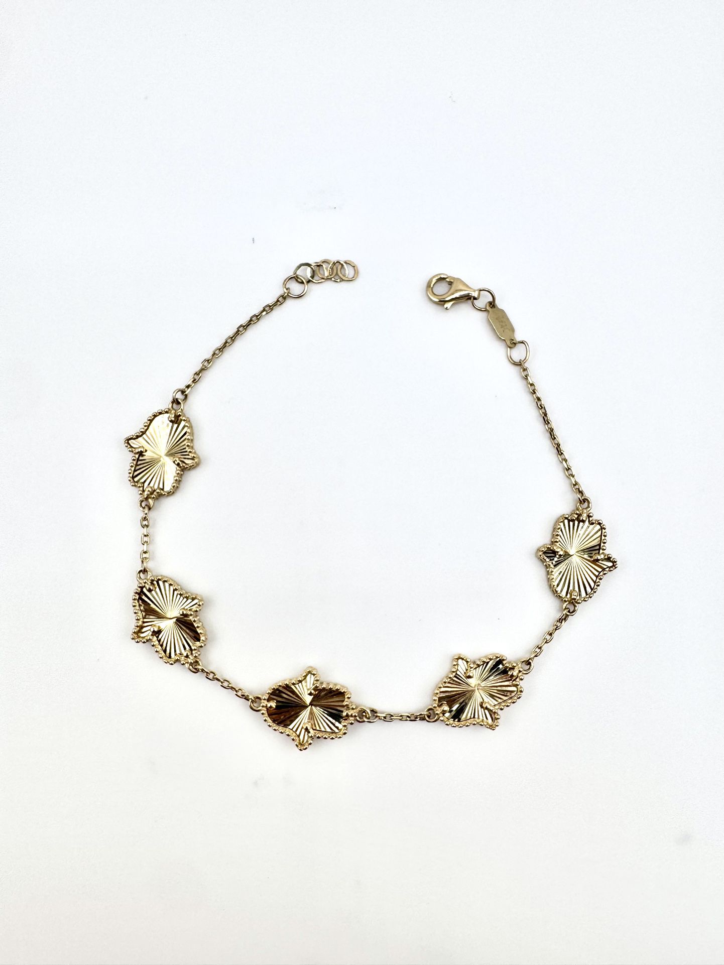 14k Yellow Gold Diamond Cut Hamza Bracelet