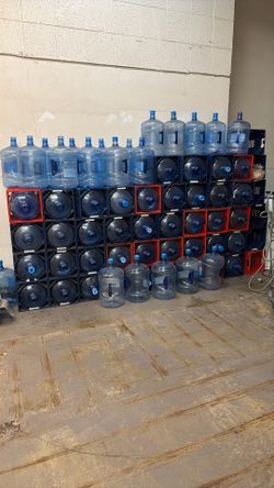 61 5 Gallon Water Jugs Bpa Free (Take All)