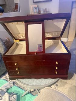 Vintage Mahogany Jewelry Armoire / Jewelry Chest w Mirror & Felt Drawers