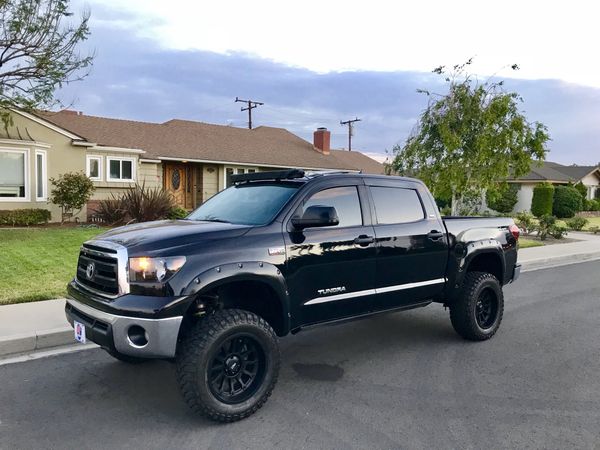 2010 Toyota Tundra Crewmax SR5 Lifted for Sale in Los Angeles, CA - OfferUp