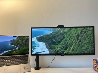 LG Ultrawide Monitor on Monitor Arm