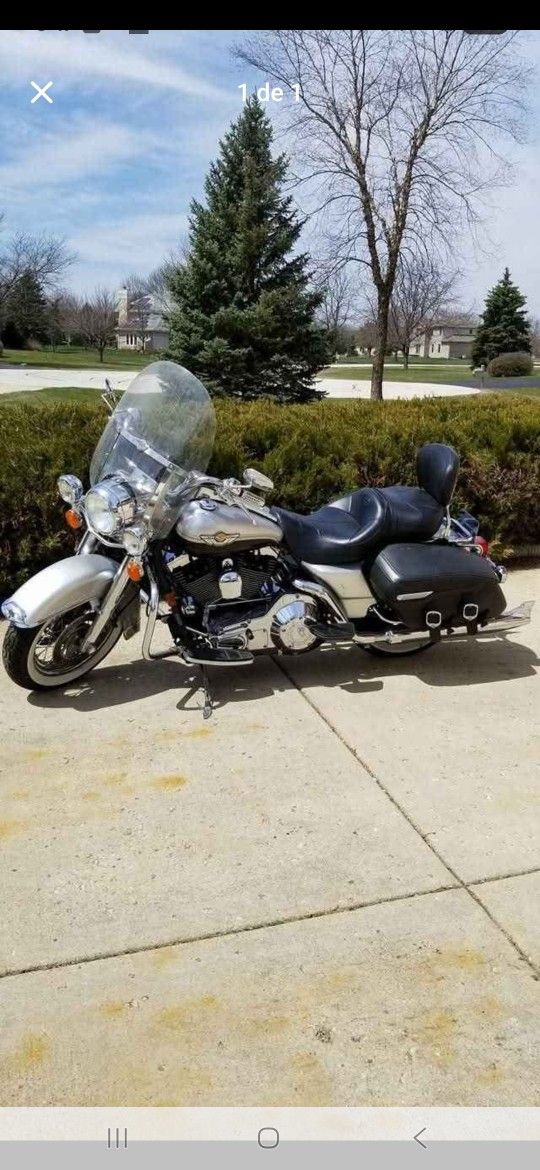 2003 Harley Davidson Road King Aniversary
