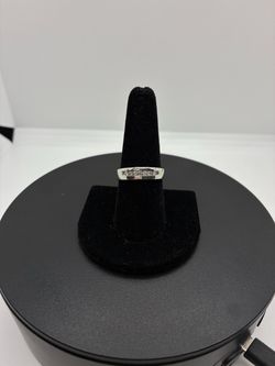 BRAND NEW 14KW .25CTW Men’s Wedding Band