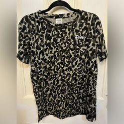 Victorias Secret Pink Short Sleeve Camo T Shirt XSmall