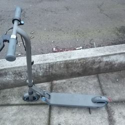 Segway - ninebot Kids Electric Scooter 