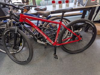 Trail 5 Cannondale bike