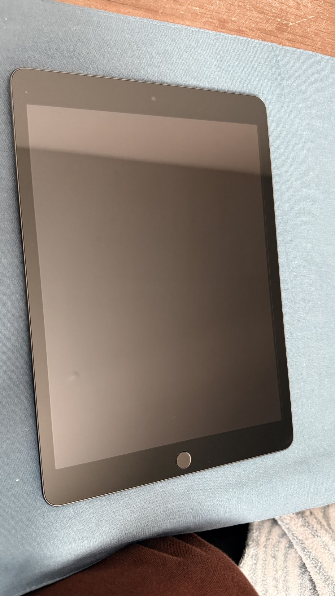 iPad 9th Generation Space Gray 64 BG WIFI